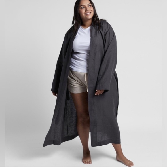 Parachute Intimates & Sleepwear Nwt Parachute 0 Linen Luxury Robe